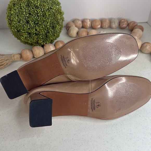 ANA PALMA
Made In Spain Patent Leather Dual Strap Mary Jane Heels 10.5/Euro 41 - Picture 4 of 12